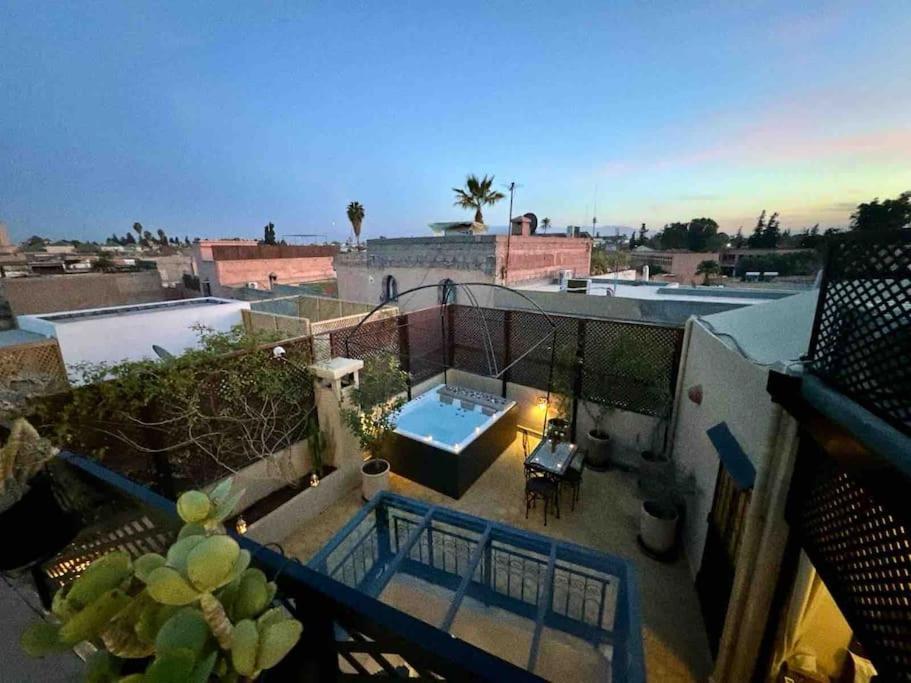 Riad Art De Vivre Avec Jacuzzi Marrakesh Exterior photo